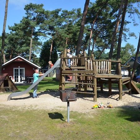 Lodge 6 Personen Camping De Molenhof Reutum Kültér fotó