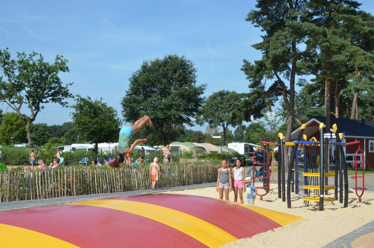 Lodge 6 Personen Camping De Molenhof Reutum Kültér fotó