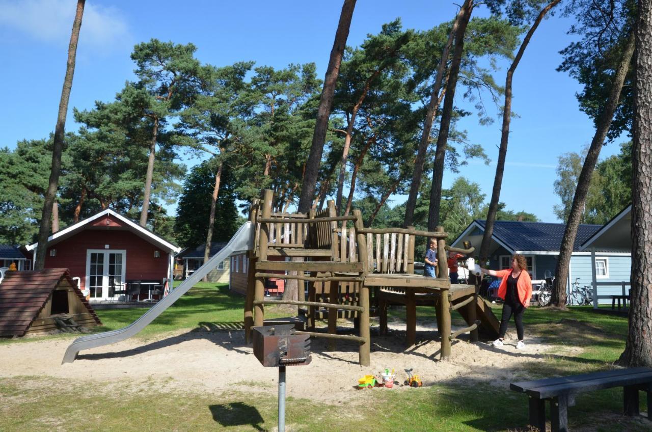 Lodge 6 Personen Camping De Molenhof Reutum Kültér fotó