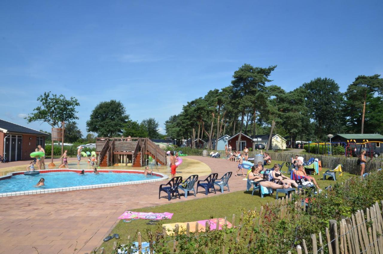 Lodge 6 Personen Camping De Molenhof Reutum Kültér fotó